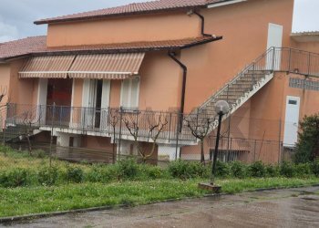 Casa all\'aperto - Villa Montecalvo Irpino - foto 1