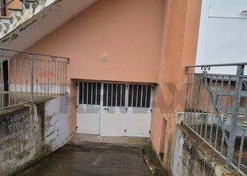 Edificio all\'aperto - Villa Montecalvo Irpino - foto 5