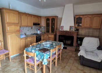 Sala da pranzo - Villa Montecalvo Irpino - foto 7