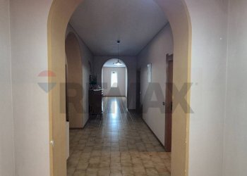 Hall / corridoio - Villa Montecalvo Irpino - foto 9