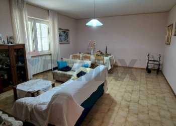 Sala da pranzo - Villa Montecalvo Irpino - foto 14