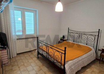 Camera / camera da letto - Villa Montecalvo Irpino - foto 20