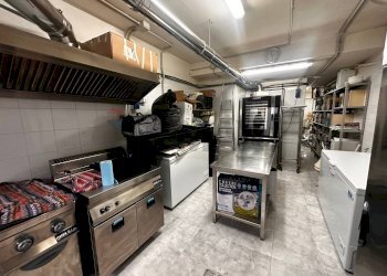 Dispensa di stoccaggio - Bar Tavola Calda - Fredda viale Mellusi
 
26/A, Benevento - foto 23