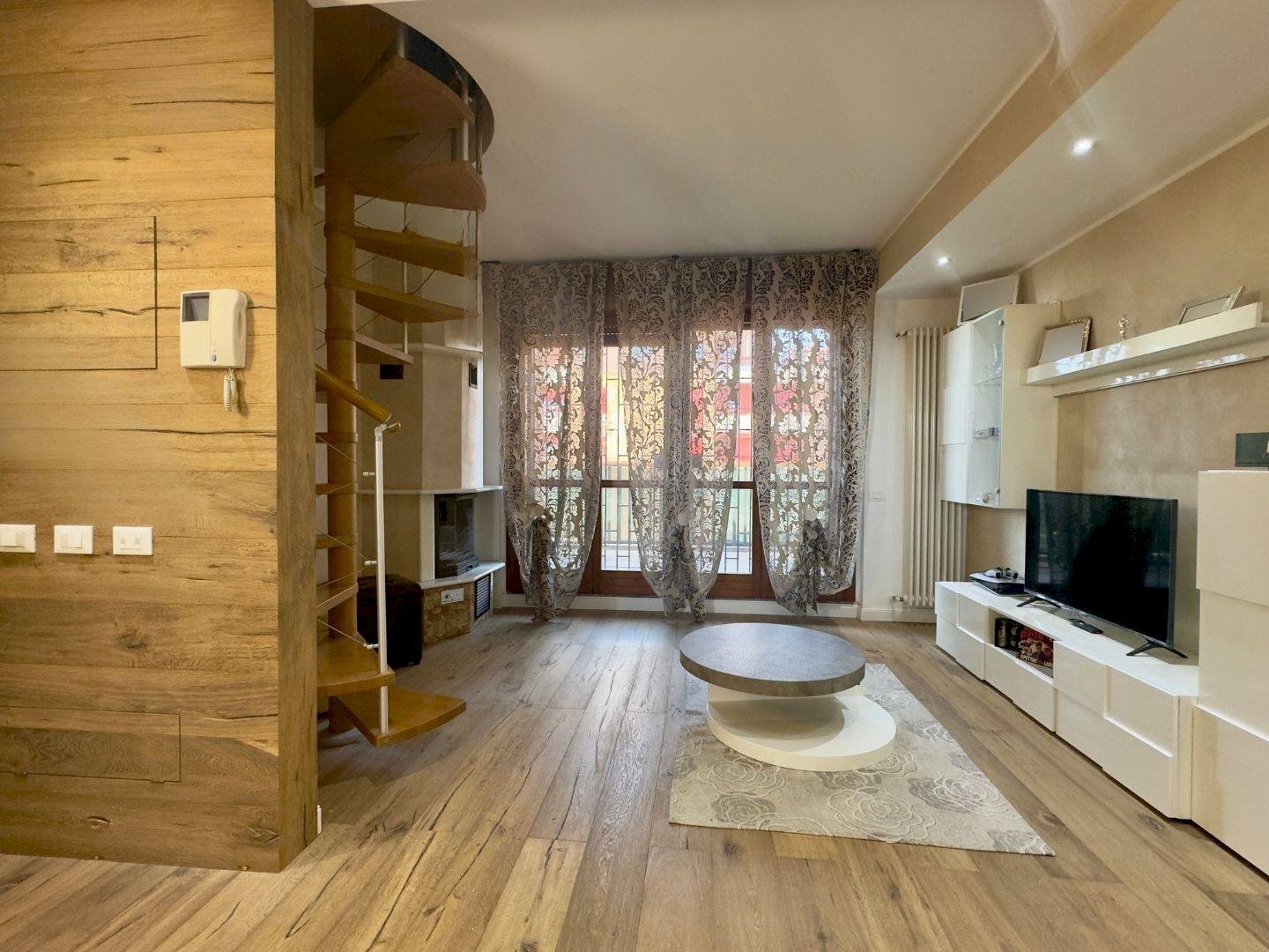 Foto 3 - Attic Largo Don Renato Coccè
1, Desio - photo 3