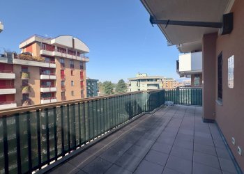 Foto 28 - Attic Largo Don Renato Coccè
 
1, Desio - photo 28