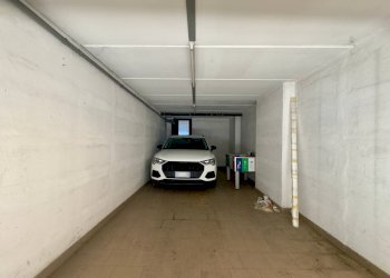 Foto 45 - Attic Largo Don Renato Coccè
 
1, Desio - photo 45