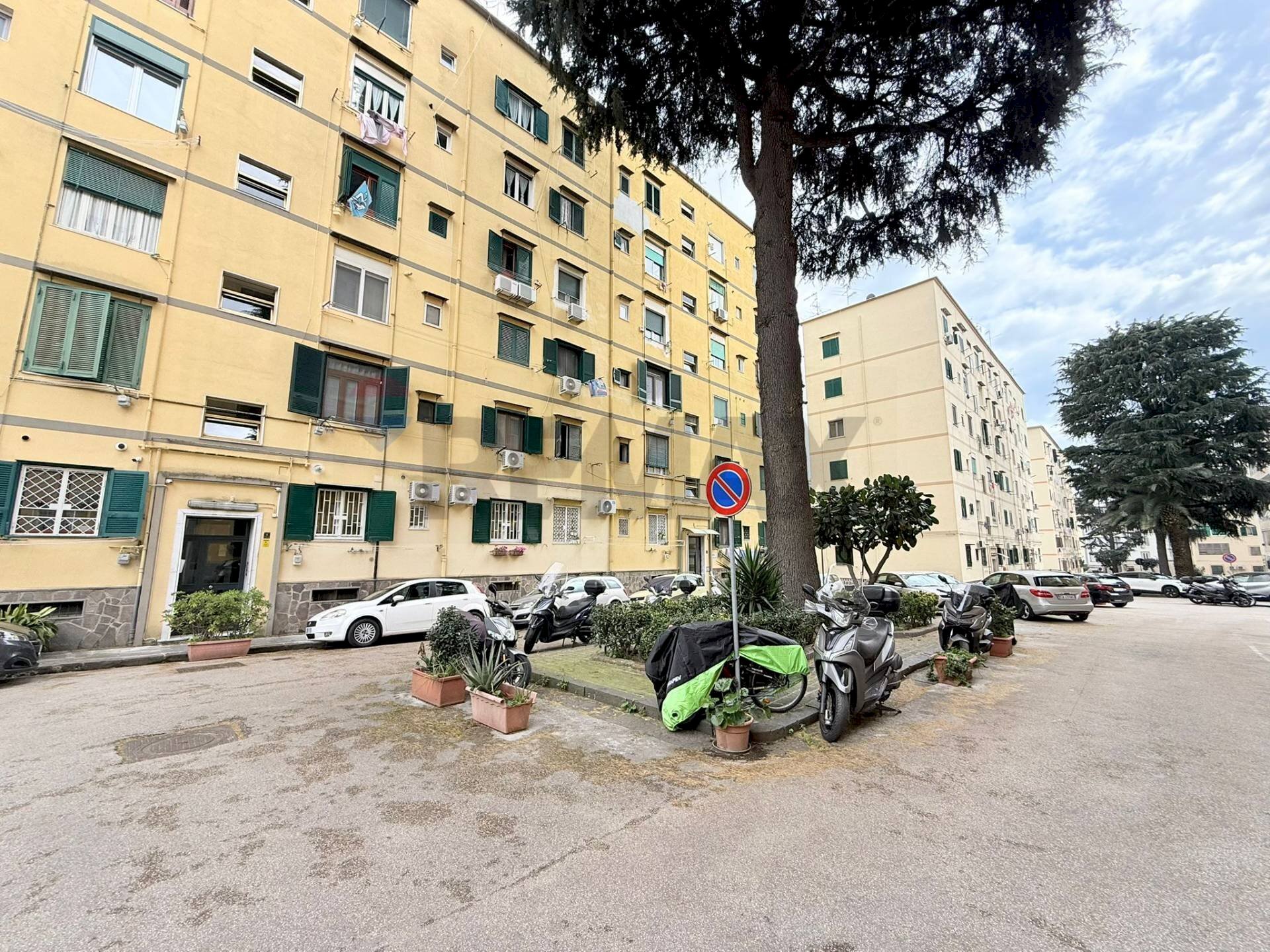 Edificio all\'aperto - Trilocale Via Saverio Altamura
 
1, Napoli - foto 3