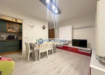 sala da pranzo - Trilocale via dei giunchi, Massa - foto 2