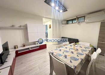 sala da pranzo - Trilocale via dei giunchi, Massa - foto 3
