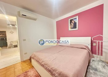 camera matrimoniale - Trilocale via dei giunchi, Massa - foto 11