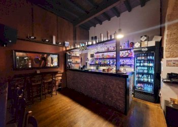 Cantina - Locale Commerciale VIA DOMENICO QUATTROCIOCCHI
 
24, Bagheria - foto 8