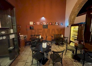 Sala da pranzo - Locale Commerciale VIA DOMENICO QUATTROCIOCCHI
 
24, Bagheria - foto 9