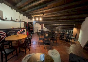 Sala da pranzo - Locale Commerciale VIA DOMENICO QUATTROCIOCCHI
 
24, Bagheria - foto 15