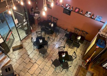 Sala da pranzo - Locale Commerciale VIA DOMENICO QUATTROCIOCCHI
 
24, Bagheria - foto 19