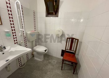 Bagno - Locale Commerciale VIA DOMENICO QUATTROCIOCCHI
 
24, Bagheria - foto 23