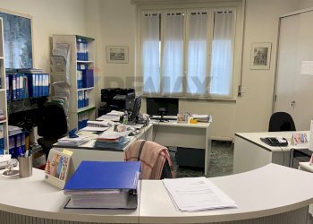 Ufficio - Appartamento Via Bernascone
 
19, Varese - foto 4