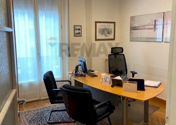 Ufficio - Appartamento Via Bernascone
 
19, Varese - foto 9