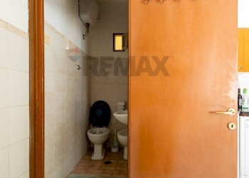 Bagno - Bilocale Via Tiburtina
 
126, Roma - foto 19