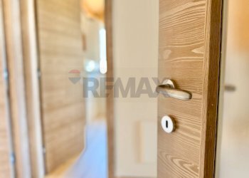 Dettagli - Attico VIA MONSIGNOR S. CAVALLO
 
8, Mugnano di Napoli - foto 10