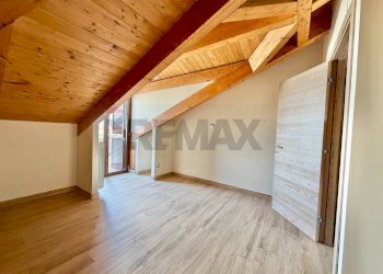 Stanza vuota - Attico VIA MONSIGNOR S. CAVALLO
 
8, Mugnano di Napoli - foto 22