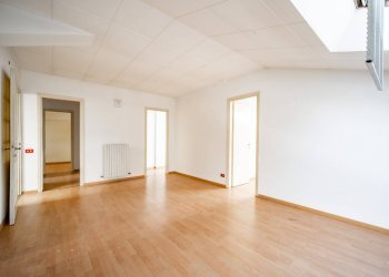 Foto 46 - Casa indipendente VIALE COSTITUZIONE
 
35, Lecco - foto 46