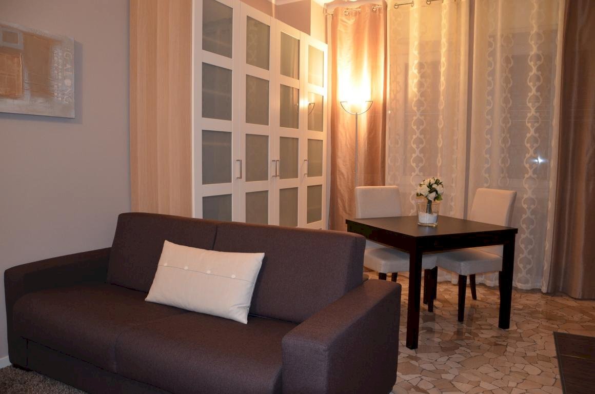 Foto 1 - One-room apartment VIA CARLO CATTANEO
 
42H, Lecco - photo 1