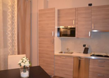 Foto 5 - One-room apartment VIA CARLO CATTANEO
 
42H, Lecco - photo 5