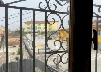 Ricezione / Lobby - Casa semi indipendente VICO 1' Gugliemo Marconi
 
6, Baranello - foto 13