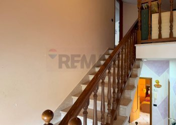 Scale - Casa semi indipendente VICO 1' Gugliemo Marconi
 
6, Baranello - foto 21