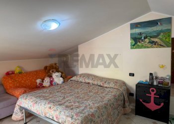 Camera / camera da letto - Casa semi indipendente VICO 1' Gugliemo Marconi
 
6, Baranello - foto 22