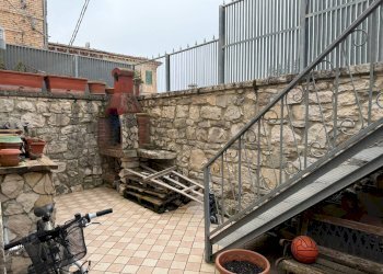 Terrazza - Casa semi indipendente VICO 1' Gugliemo Marconi
 
6, Baranello - foto 25