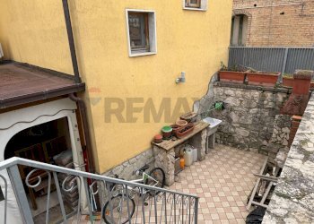 Terrazza - Casa semi indipendente VICO 1' Gugliemo Marconi
 
6, Baranello - foto 26