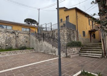 Casa all\'aperto - Casa semi indipendente VICO 1' Gugliemo Marconi
 
6, Baranello - foto 28