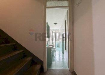 Scale - Semi-detached house salita chiaia
 
20, Mirabello Sannitico - photo 4