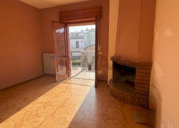 Stanza vuota - Apartment via Foggia
 
10, Mirabello Sannitico - photo 1