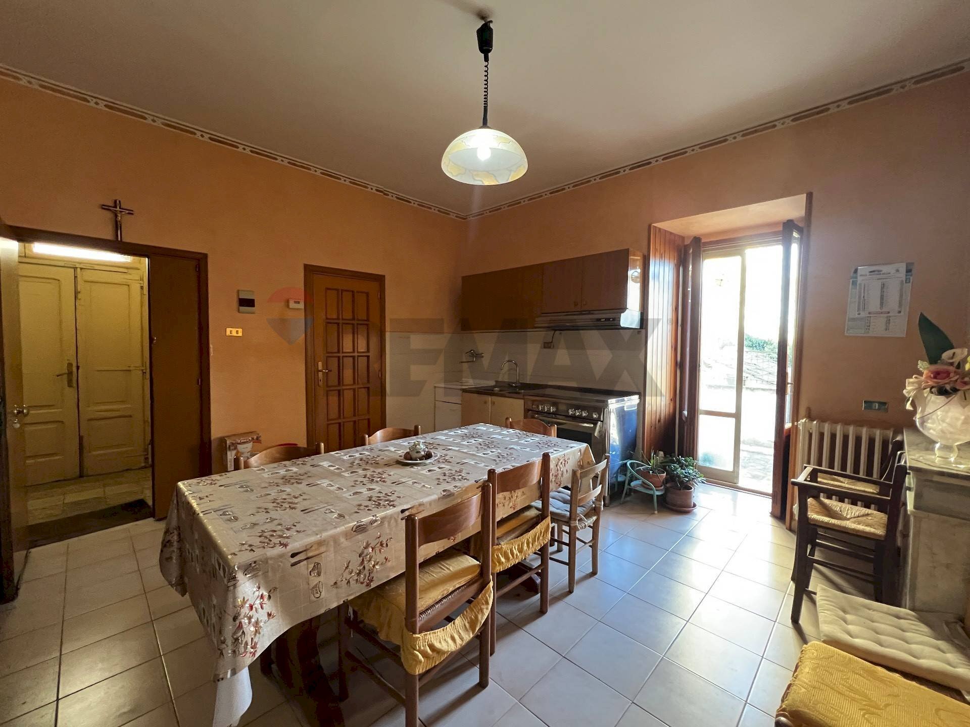 Sala da pranzo - Apartment via Santa Lucia
4, Ripalimosani - photo 3