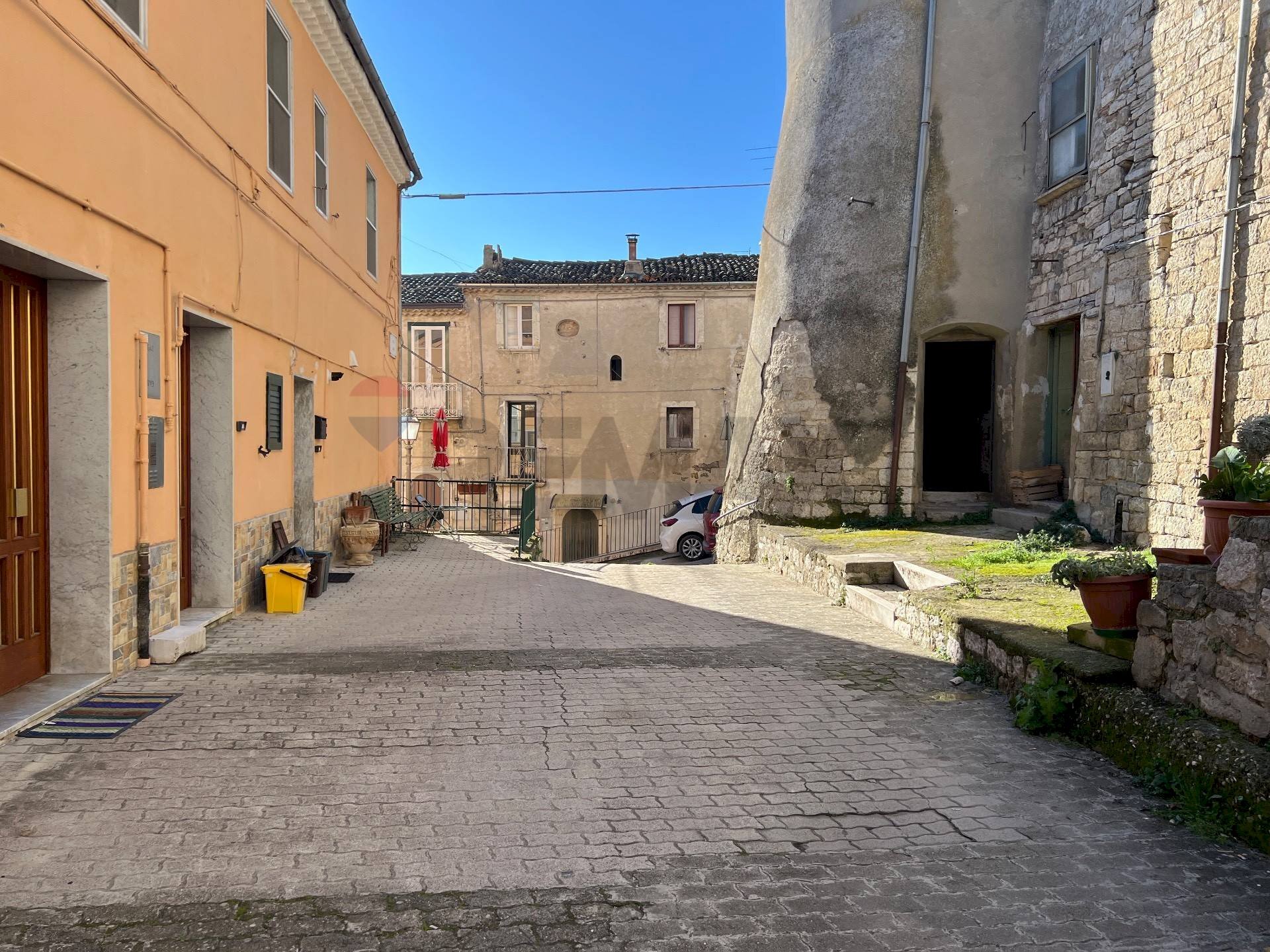Edificio all\'aperto - Apartment via Santa Lucia
 
4, Ripalimosani - photo 1