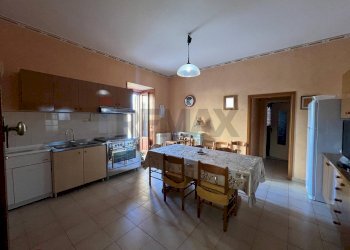 Cucina - Apartment via Santa Lucia
4, Ripalimosani - photo 4