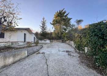 Casa all\'aperto - Rustico Strada Comunale Vicenne
 
snc, Castellino del Biferno - foto 8