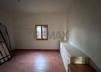 Stanza vuota - Rustico Strada Comunale Vicenne
 
snc, Castellino del Biferno - foto 24