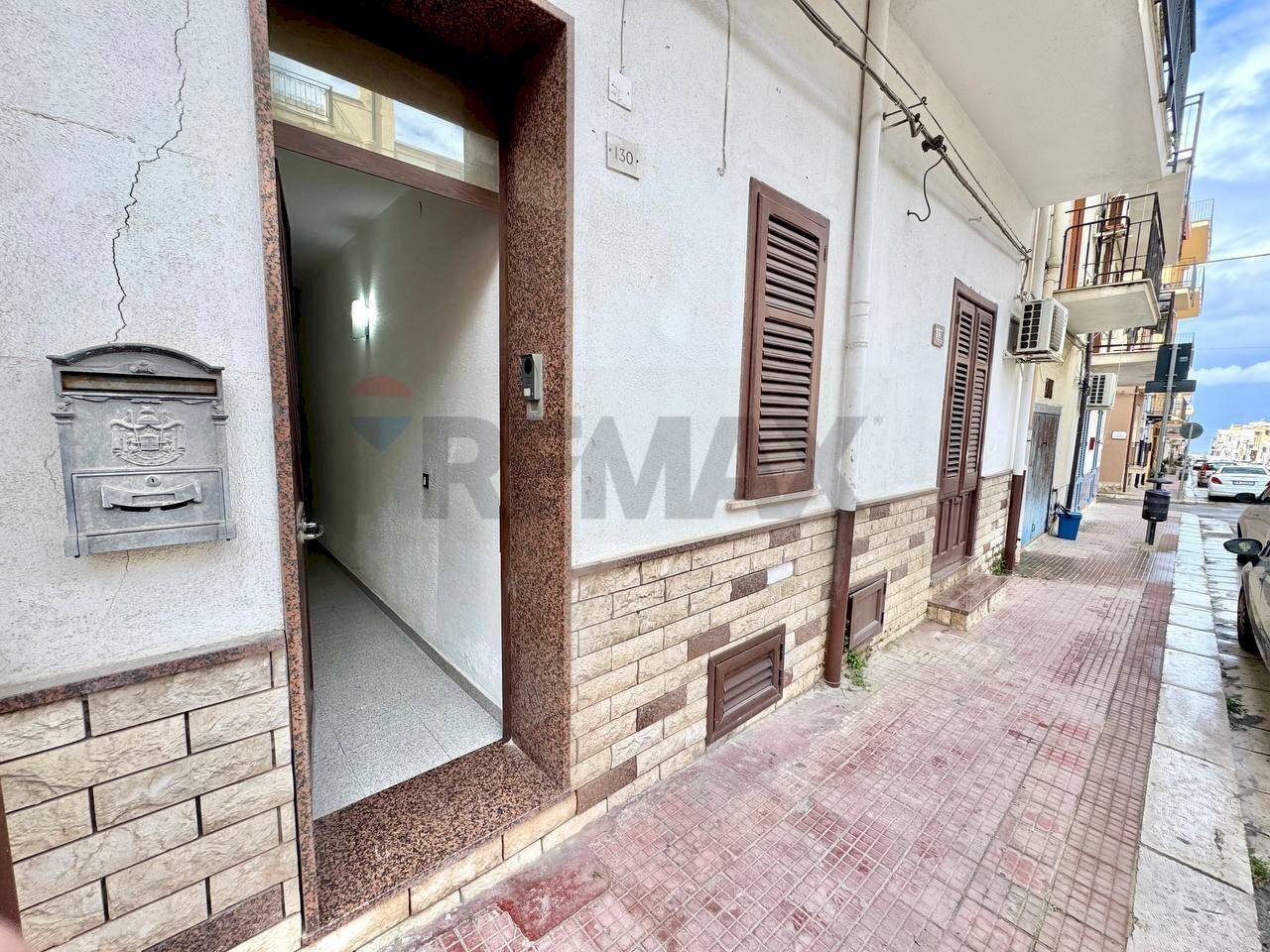 Edificio all\'aperto - Semi-detached Villa Via Libertà
 
130, Terrasini - photo 2