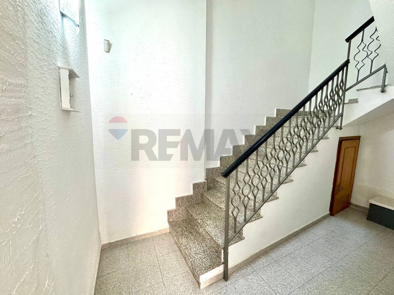 Scale - Semi-detached Villa Via Libertà
 
130, Terrasini - photo 3