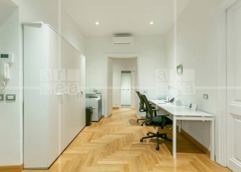 Foto 1 - Office Via Di San Marcello, Roma - photo 1