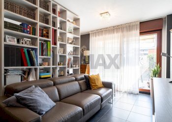 Soggiorno - Three-room apartment Louis Armstrong
 
7, Parma - photo 2