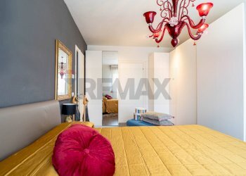 Camera / camera da letto - Three-room apartment Louis Armstrong
 
7, Parma - photo 13