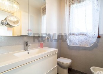 Bagno - Three-room apartment Louis Armstrong
 
7, Parma - photo 19