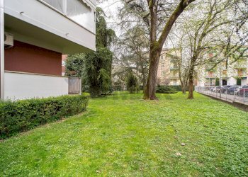 Giardino - Trilocale Via Callani
 
10, Parma - foto 20