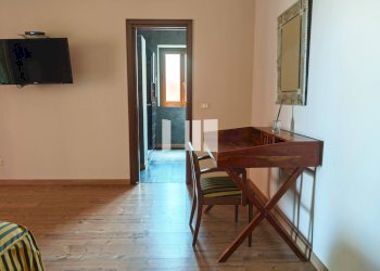 Foto 2 - Villa Località Volpe
 
7, Roseto degli Abruzzi - photo 2