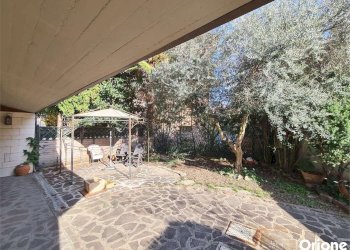 Porzione di casa Modena - foto 19