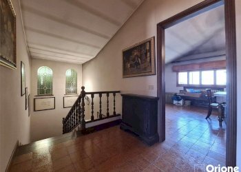 Porzione di casa Modena - foto 23